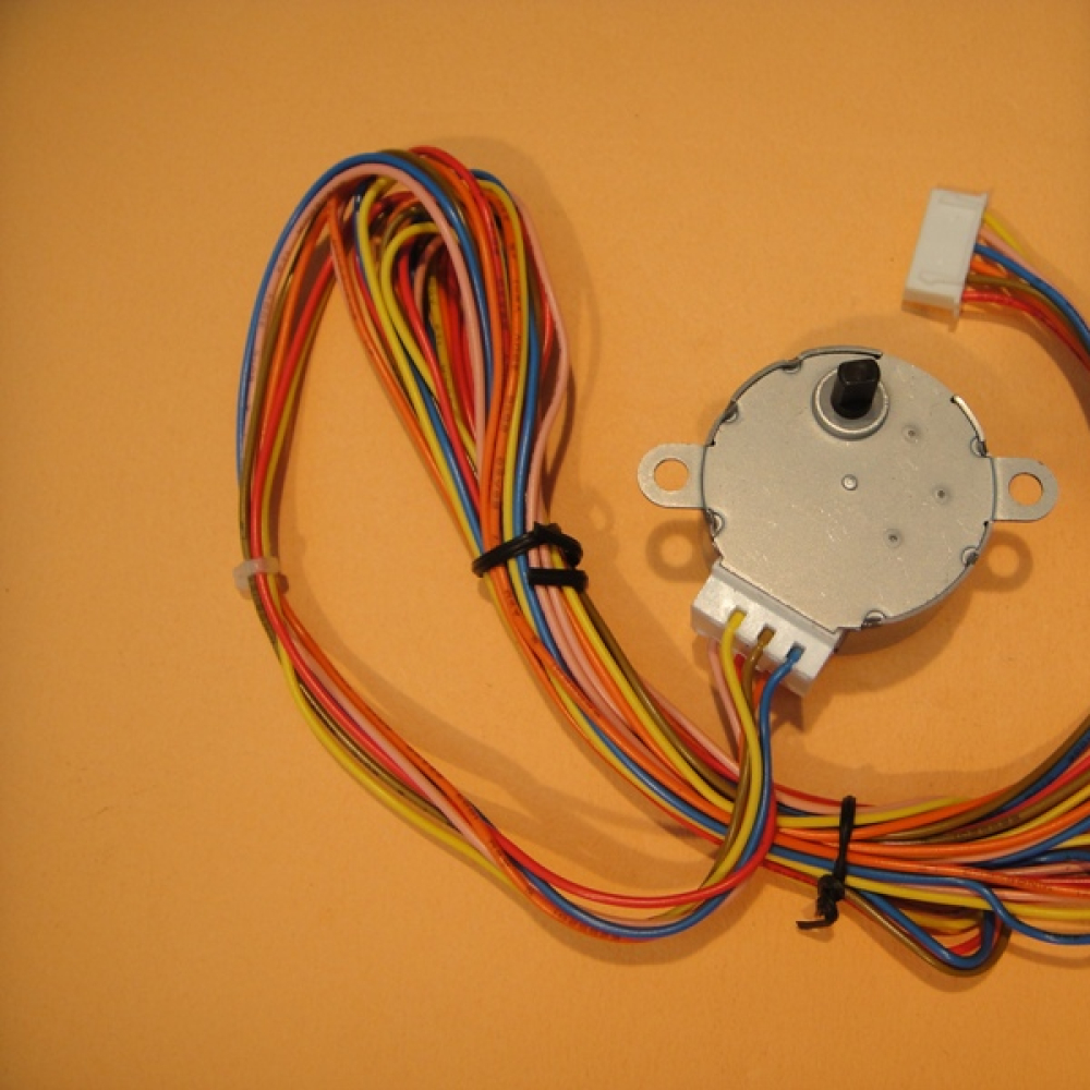 35風向馬達12V 46mm-6線
