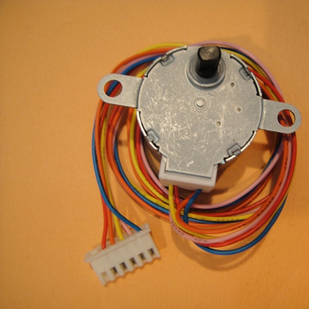 ST28-0651 28風向馬達12V 38mm-5線