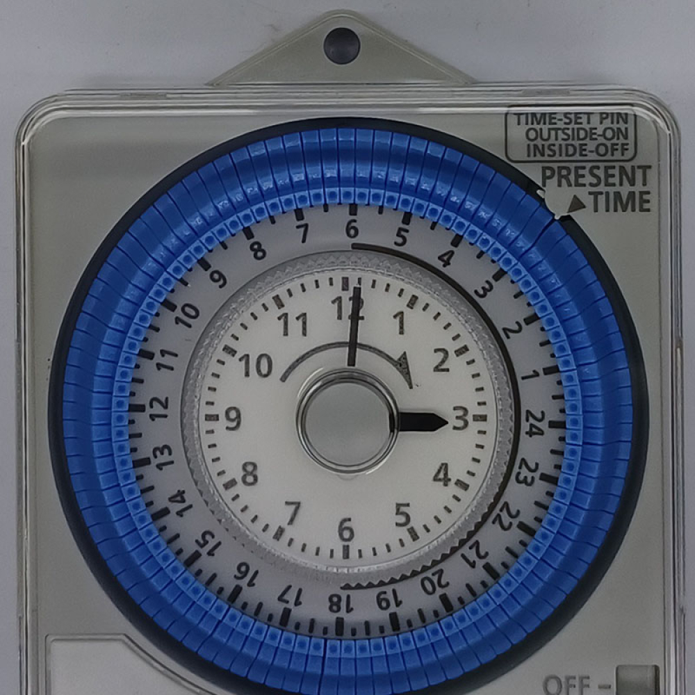 TB-38909KT7 國際定時器 110-220V 10A 斷電保持