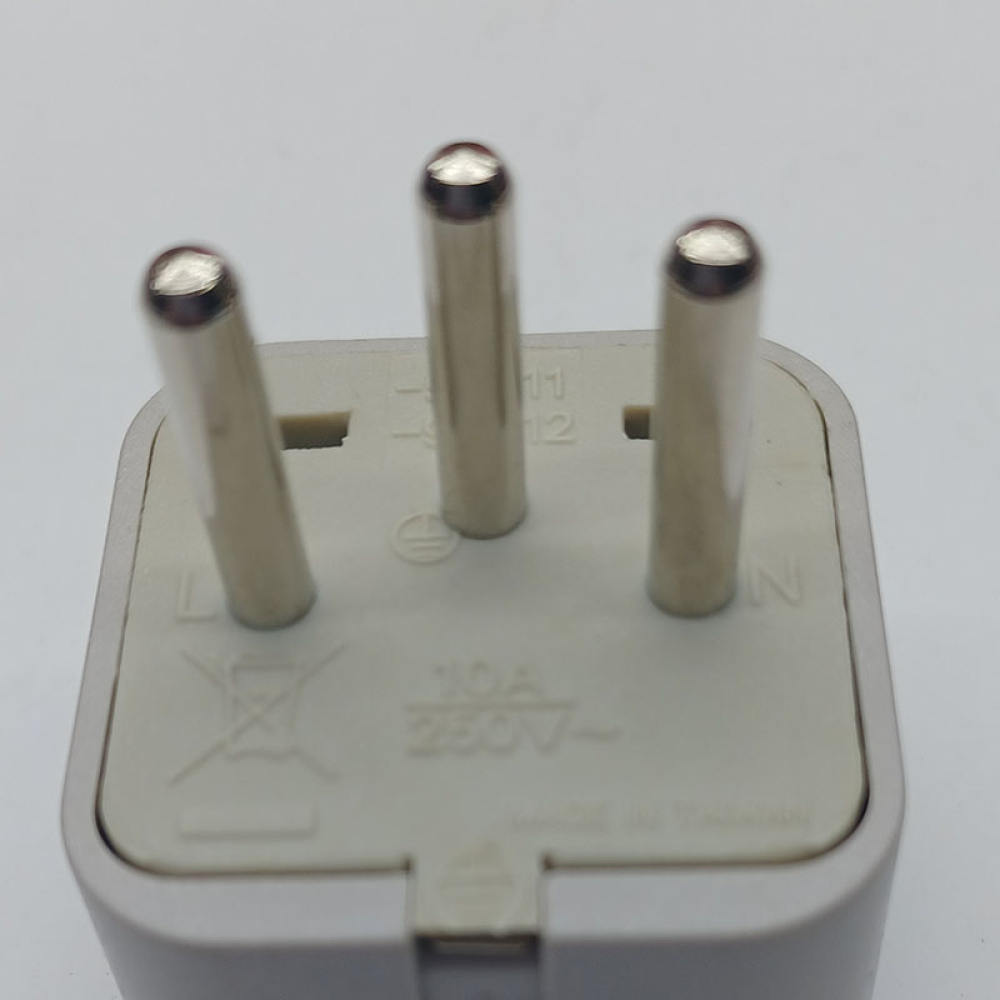 WA-11 3P瑞士插頭萬用轉換頭