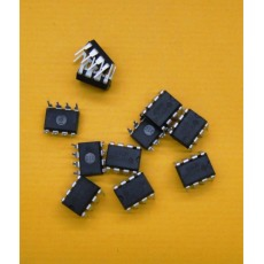 NE555N 直插 單高精度計時器 DIP-8封裝