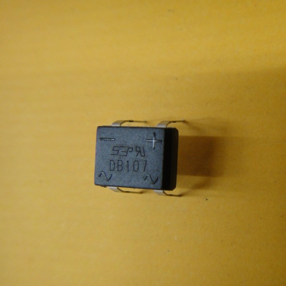 直插 DB107 整流橋 橋堆 1A-1000V DIP-4