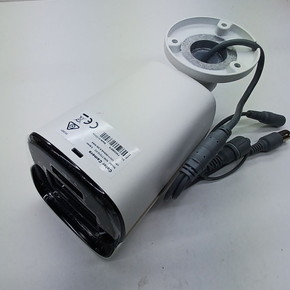KIM-T7312FC-3.6 數位全彩攝影機3.6mm+支架  變壓器