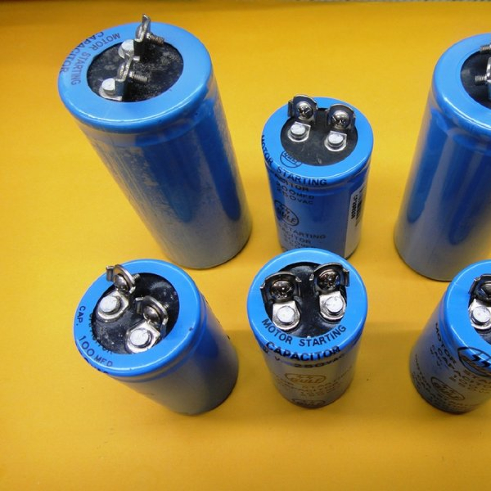 CF150250 150UF/250V 運轉電容